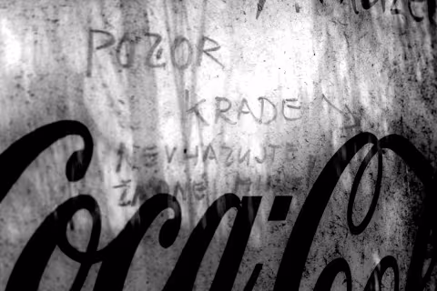 Pozor, krade!